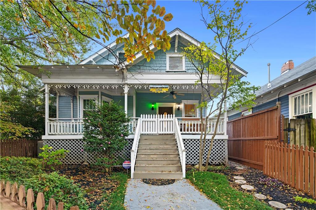 658 Glenwood Avenue SE