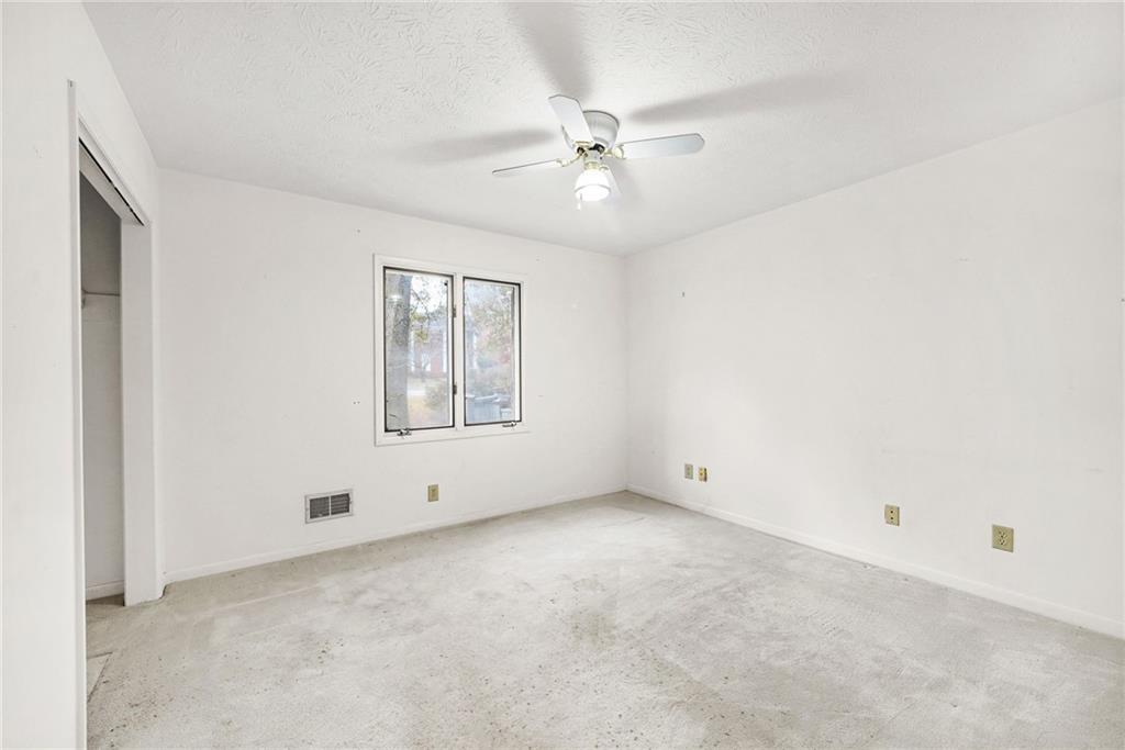 355 Heritage Lane