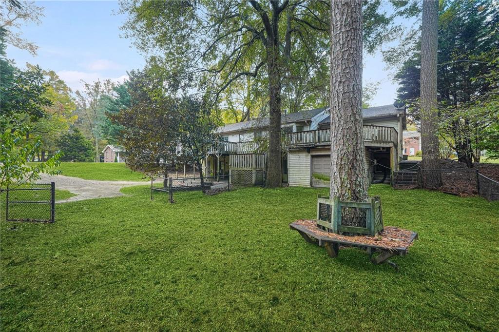 355 Heritage Lane