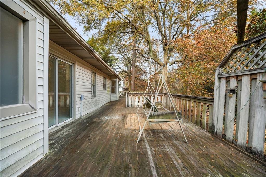 355 Heritage Lane