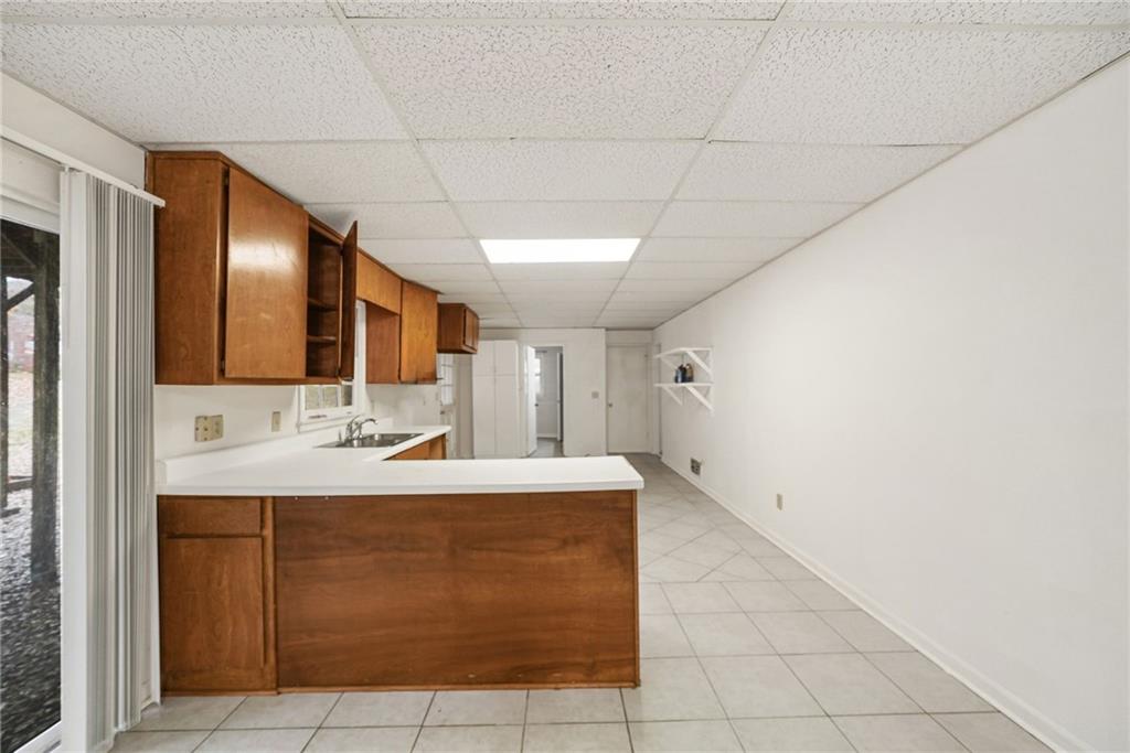 355 Heritage Lane