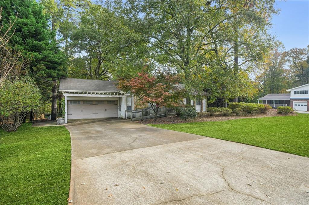 355 Heritage Lane