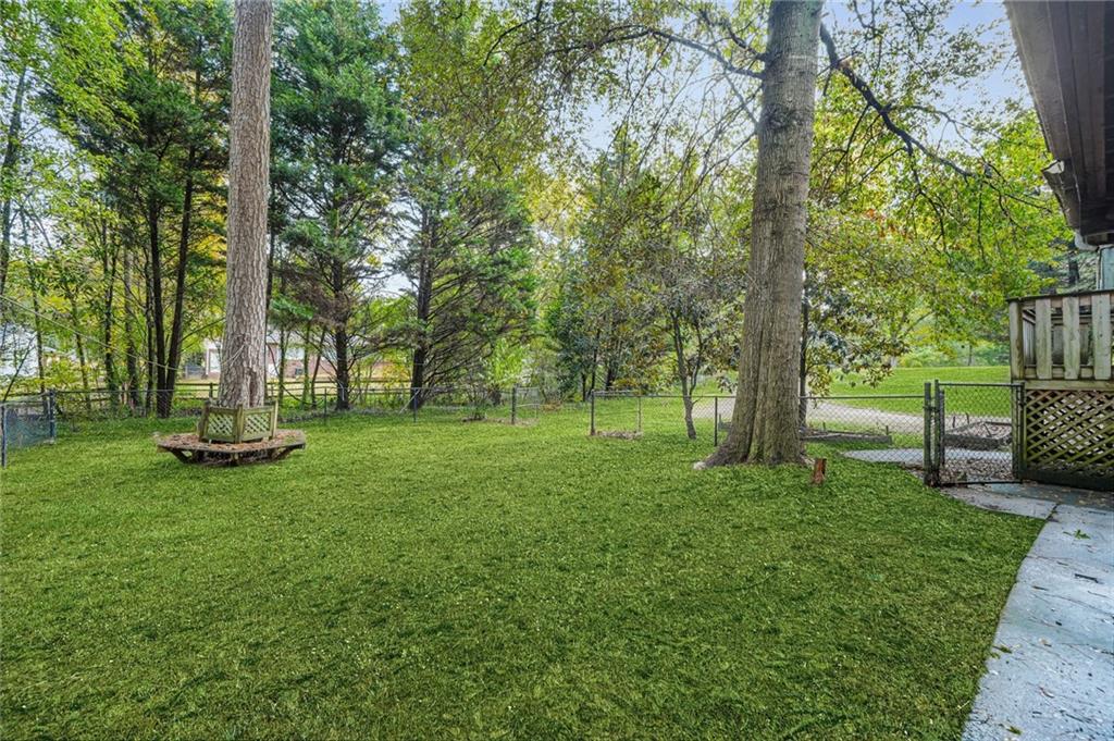 355 Heritage Lane