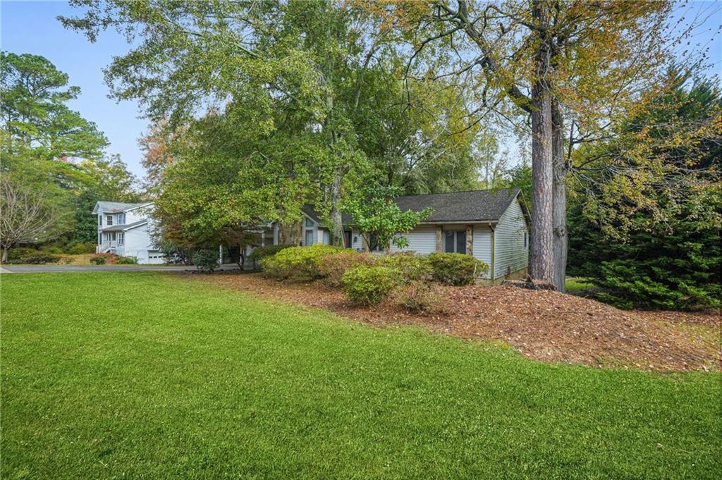 355 Heritage Lane