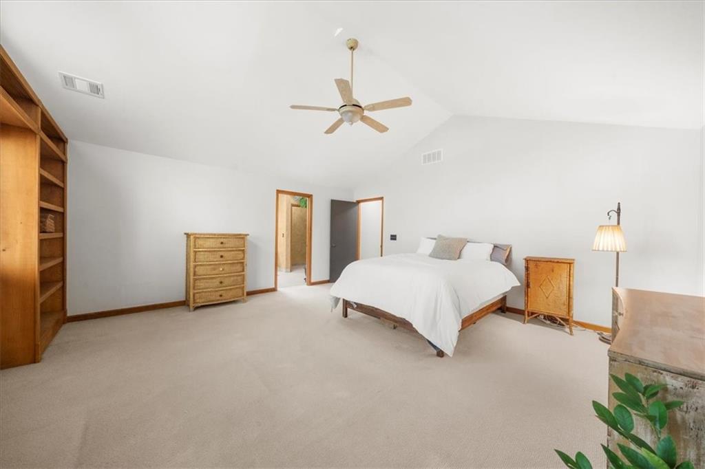4274 Loch Highland Parkway NE