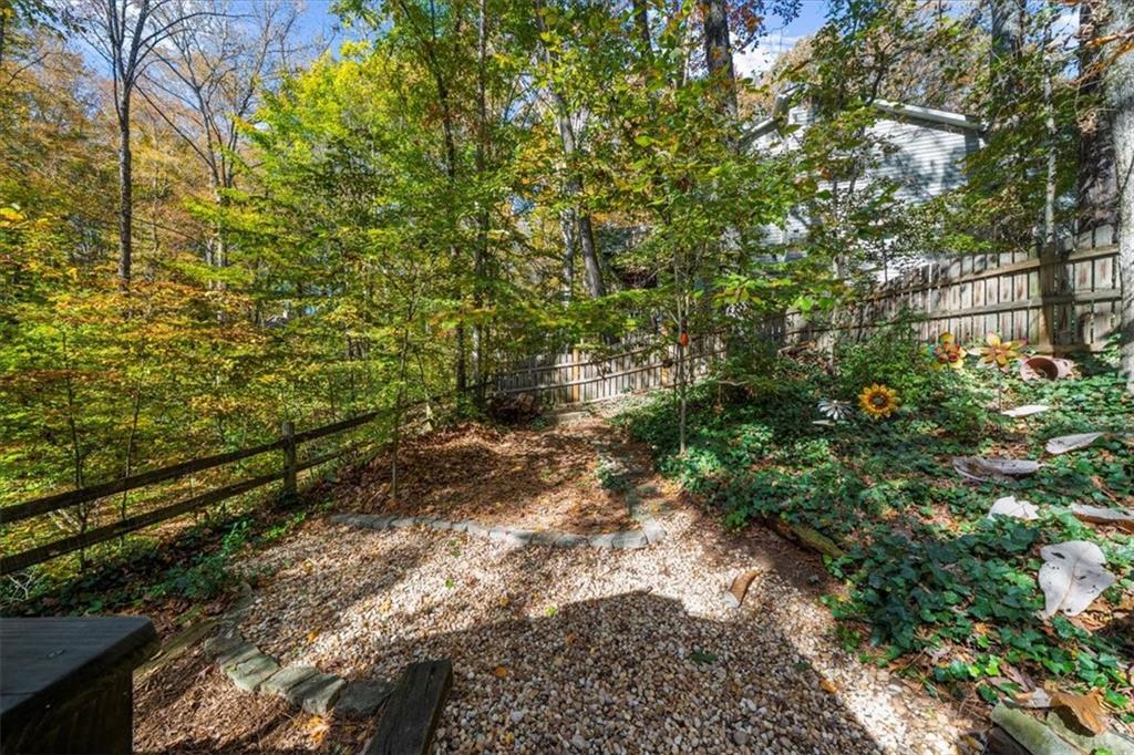 4274 Loch Highland Parkway NE