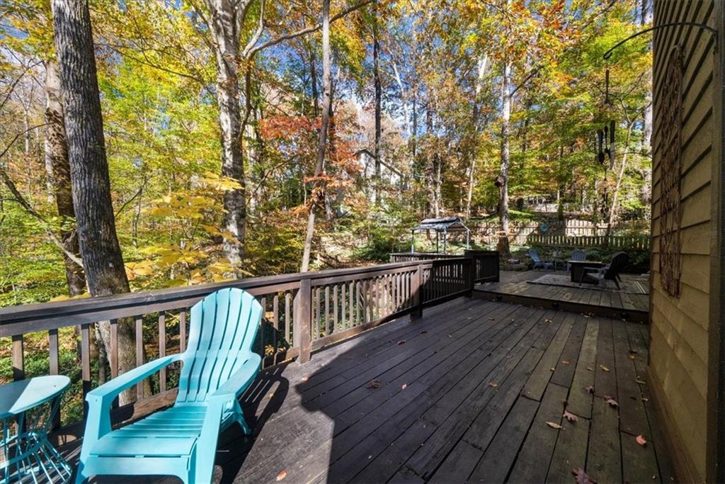 4274 Loch Highland Parkway NE