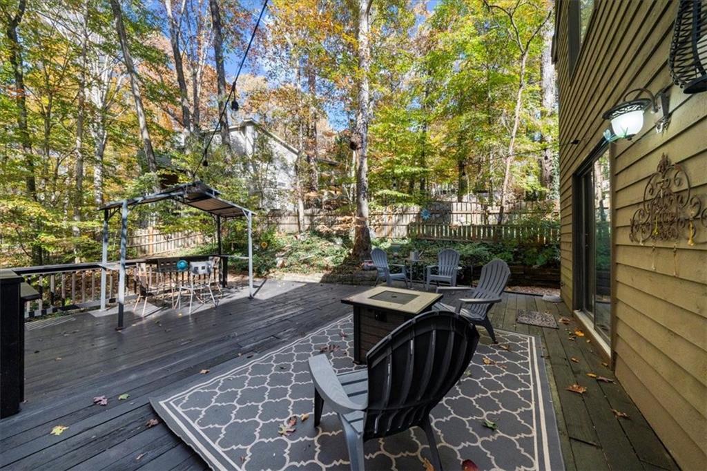 4274 Loch Highland Parkway NE