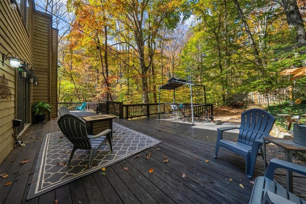 4274 Loch Highland Parkway NE