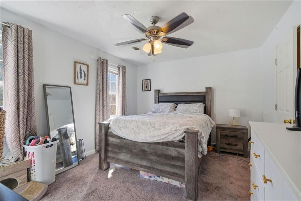 4324 Logan Way