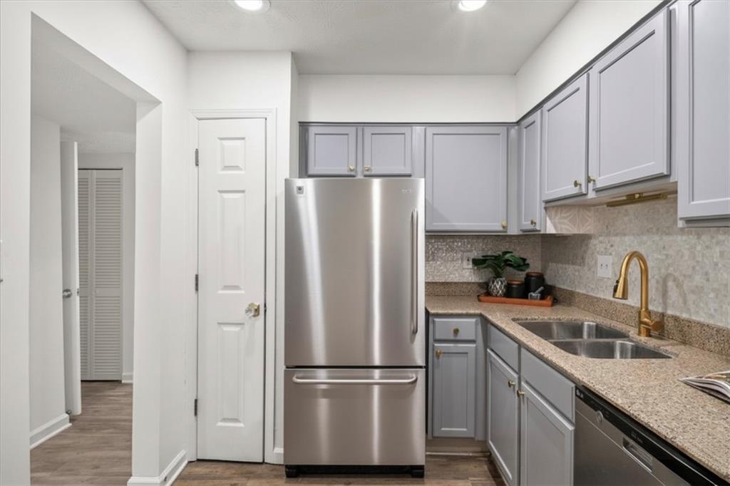 3470 Essex Avenue Unit 82