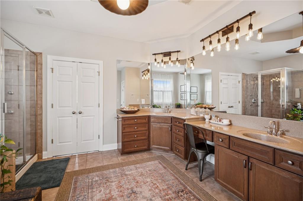 455 Long Mountain Court