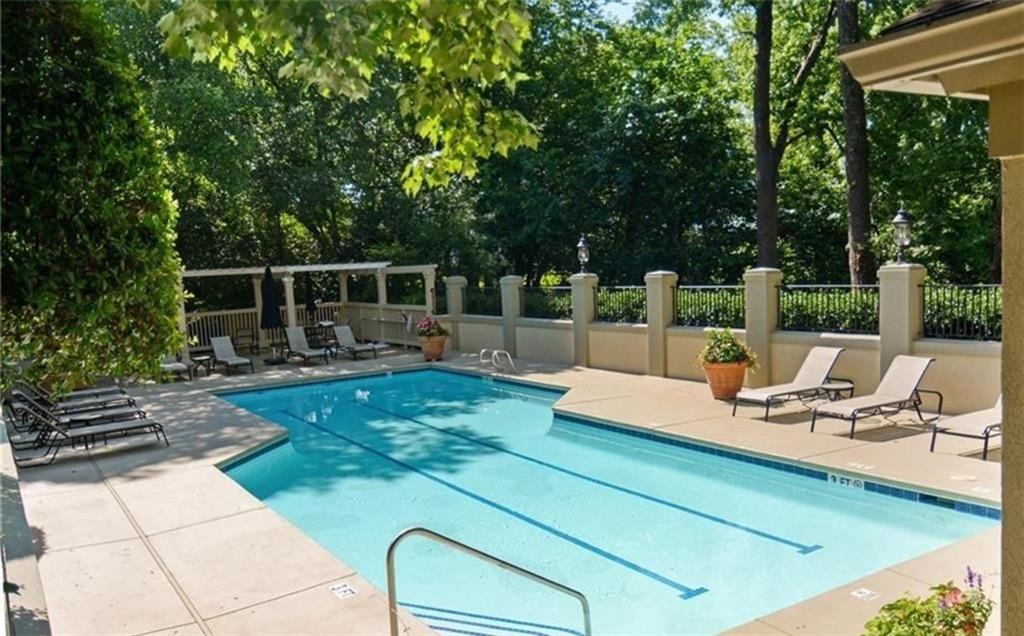 1232 Brookhaven Park Place NE