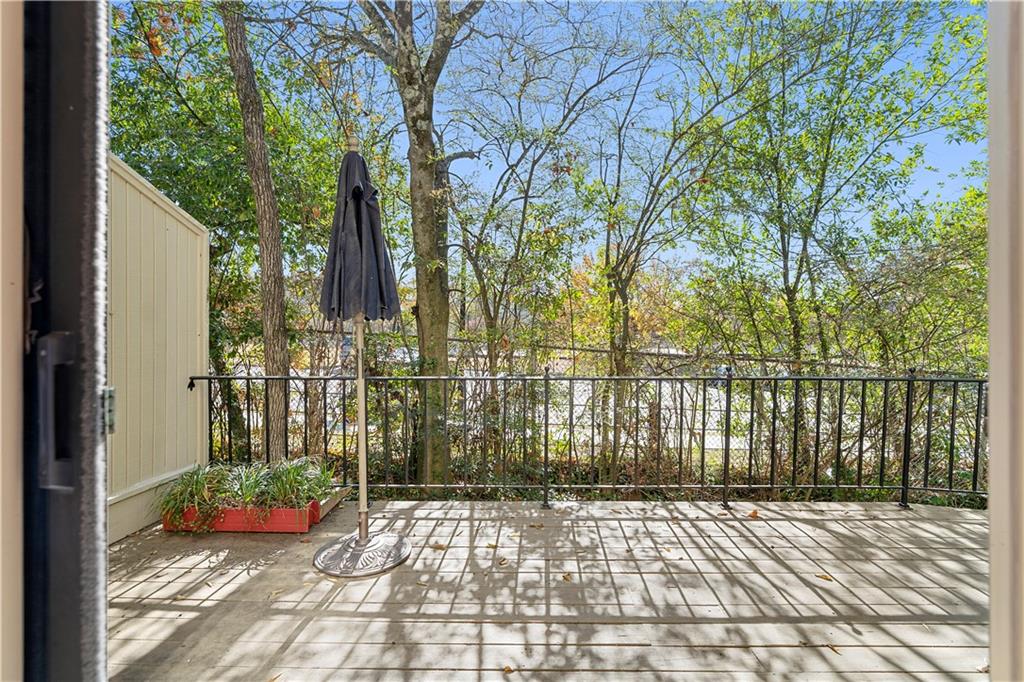 1232 Brookhaven Park Place NE