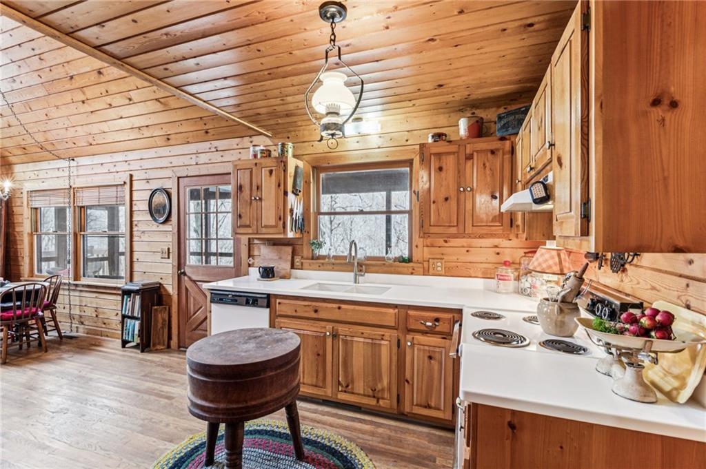 205 Laurel Branch