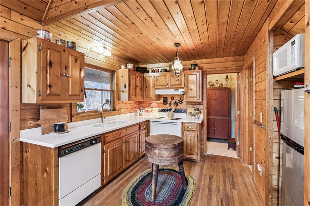 205 Laurel Branch