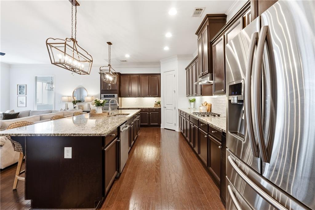 12506 Broadwell Road