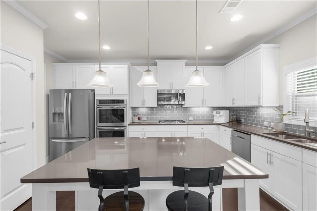 7580 Bromyard Terrace
