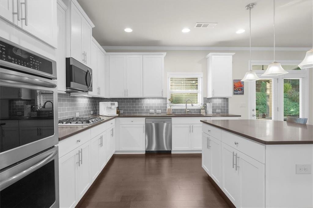 7580 Bromyard Terrace