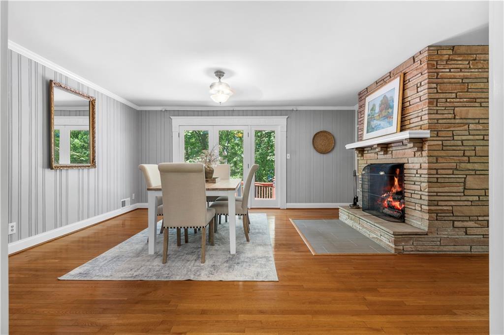 3755 Ashwood Drive SE