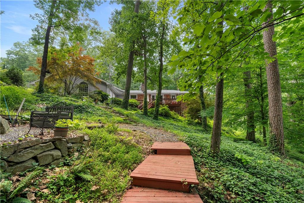 3755 Ashwood Drive SE