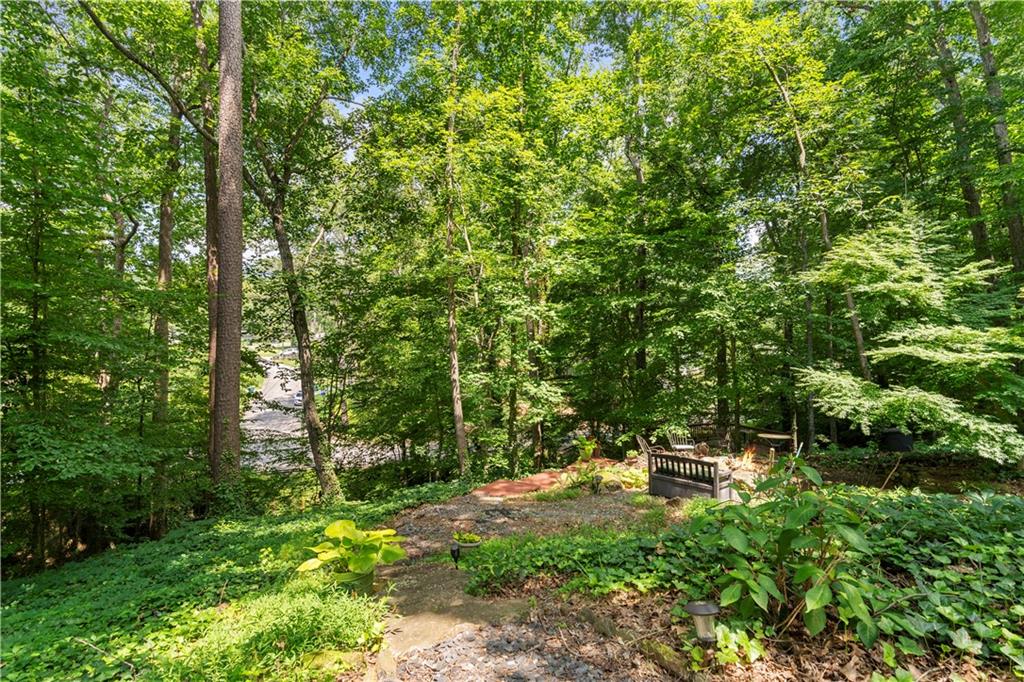 3755 Ashwood Drive SE