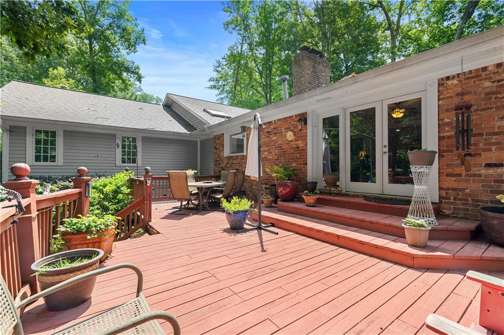 3755 Ashwood Drive SE