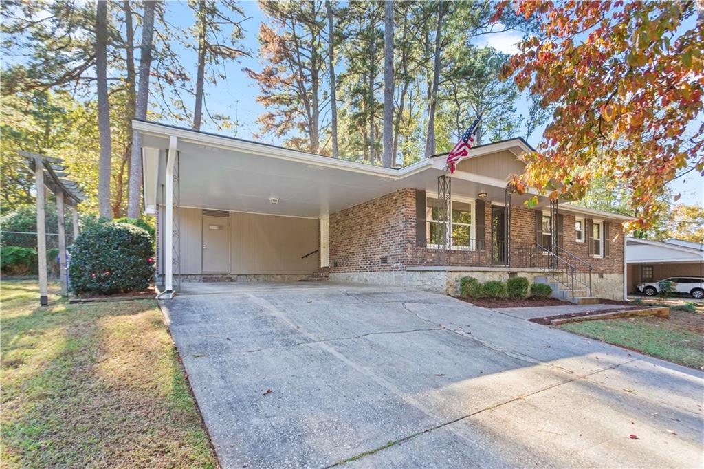4433 Locksley Road
