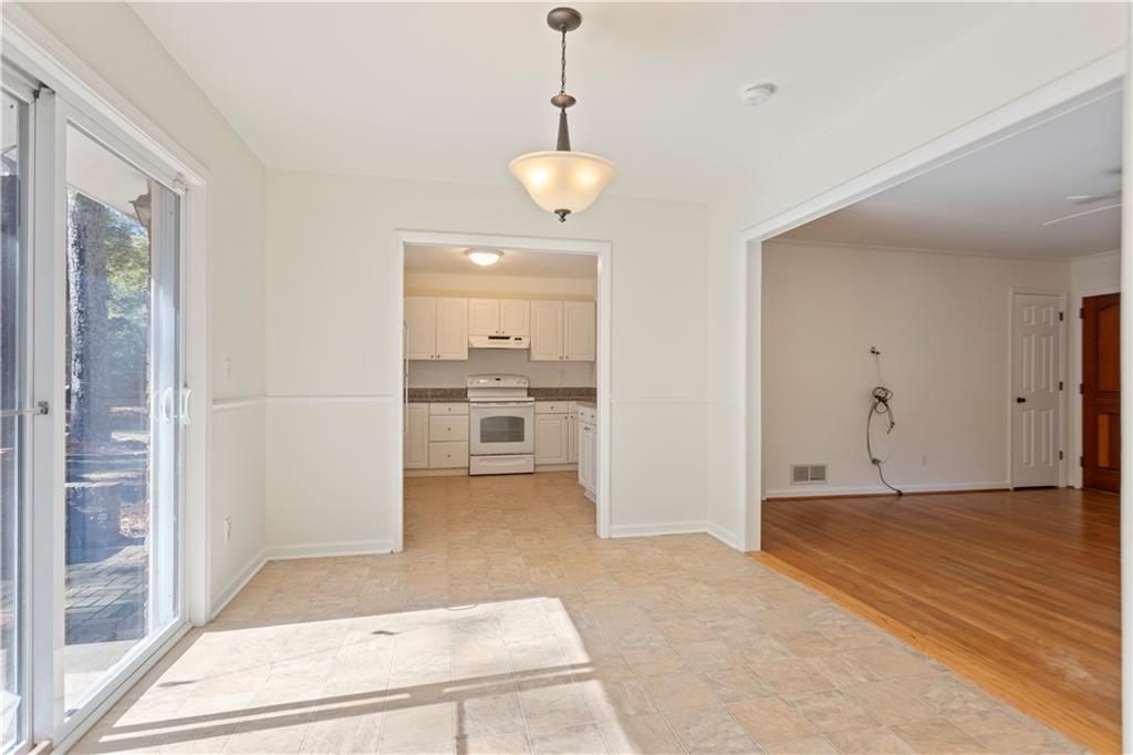 4433 Locksley Road