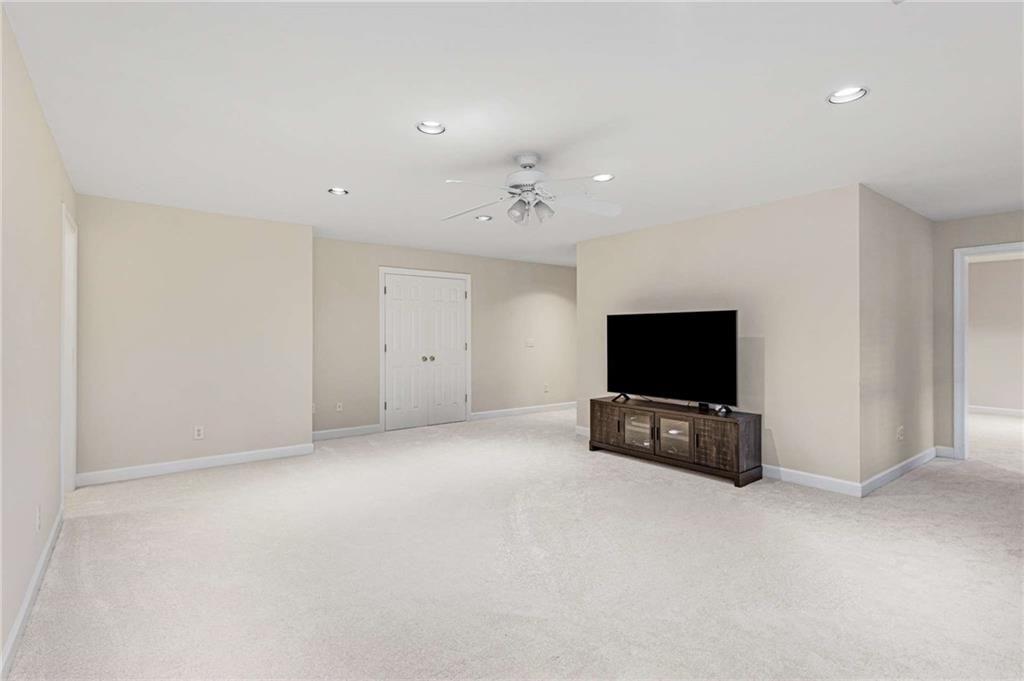 802 Clubhouse Pte