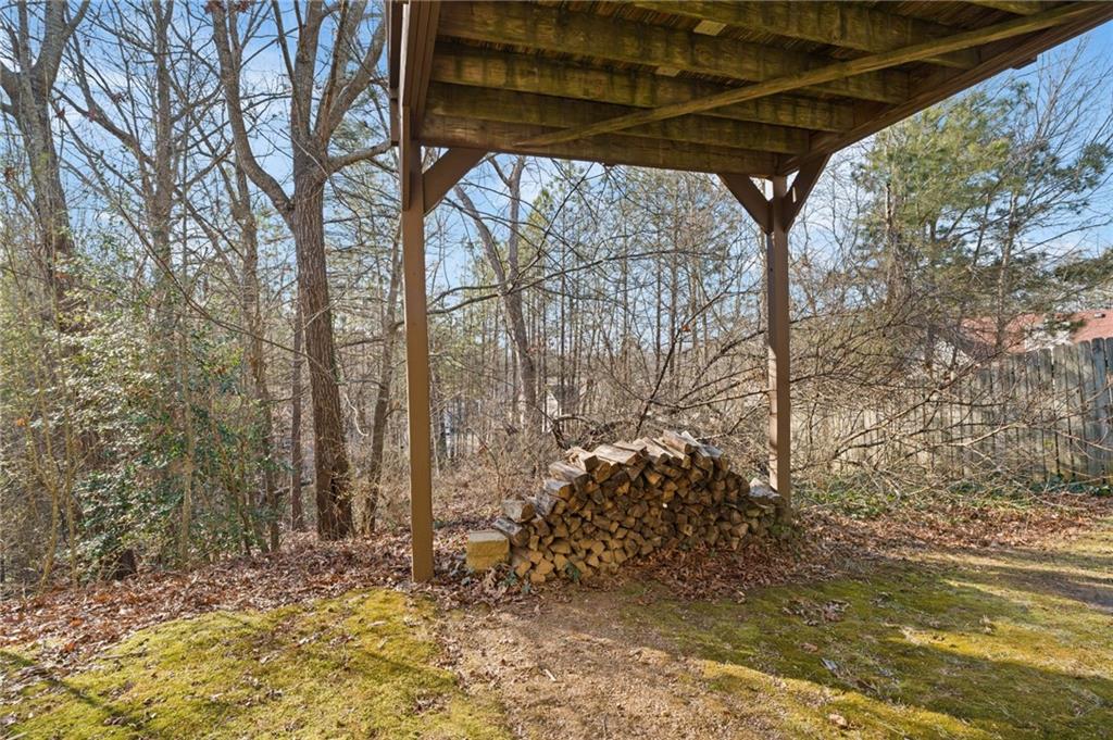 517 Hillcrest Cross Road