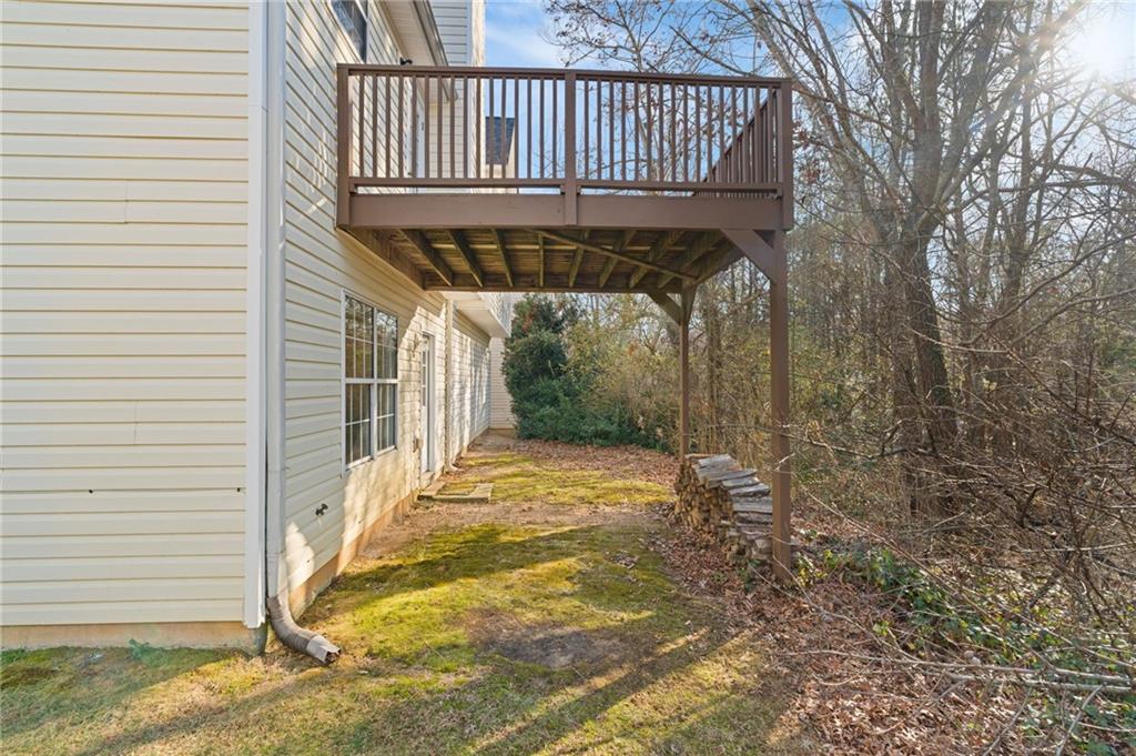 517 Hillcrest Cross Road