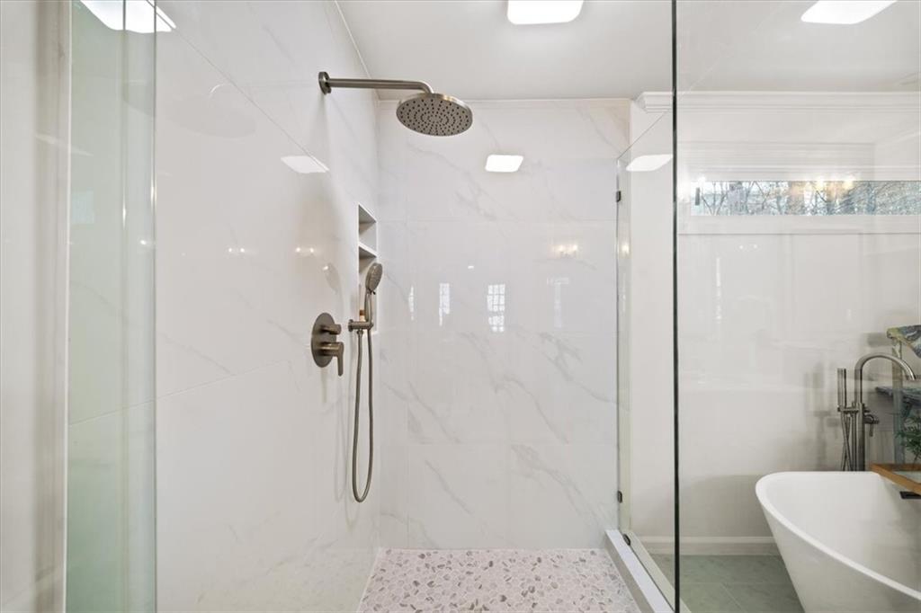 5250 Pikes Peak Court