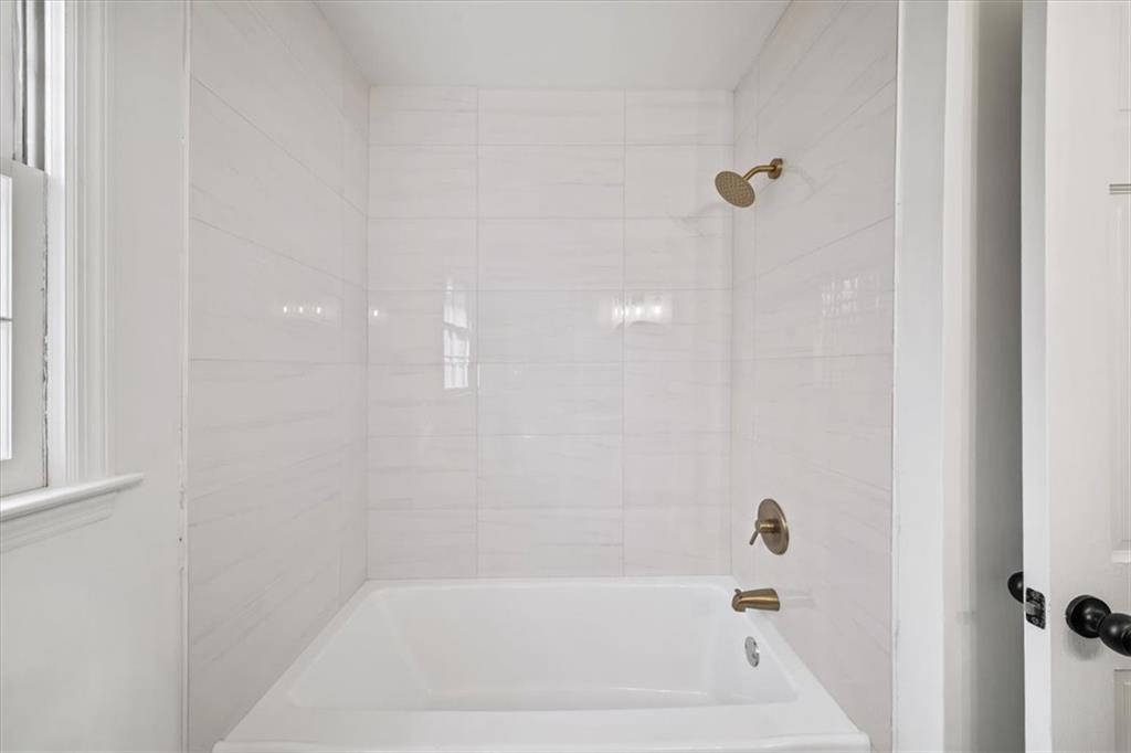 5250 Pikes Peak Court