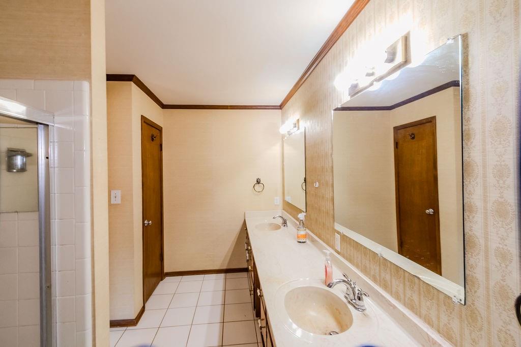 2687 Highway 155 N