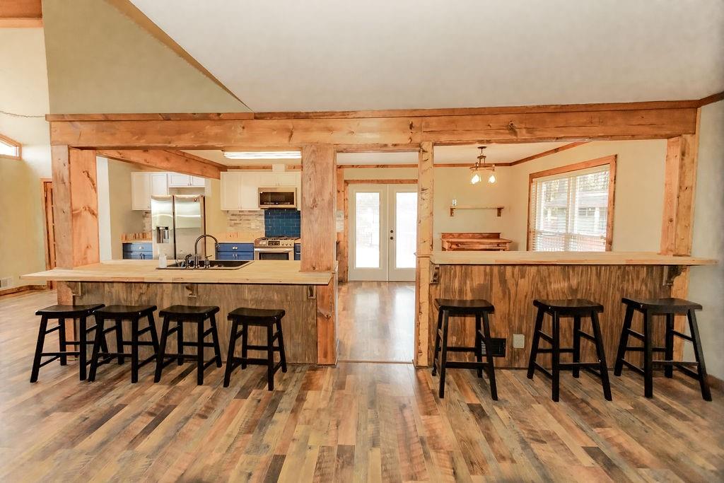 2687 Highway 155 N