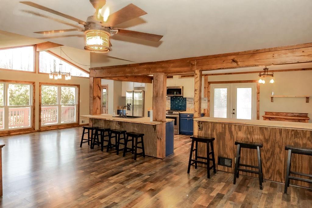 2687 Highway 155 N