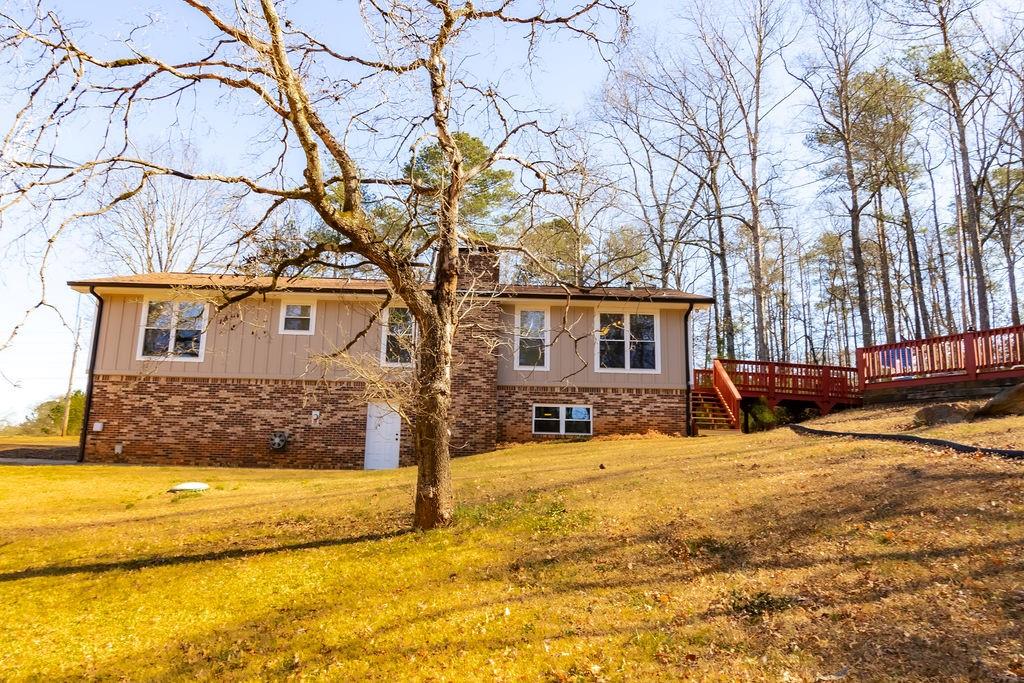 2687 Highway 155 N