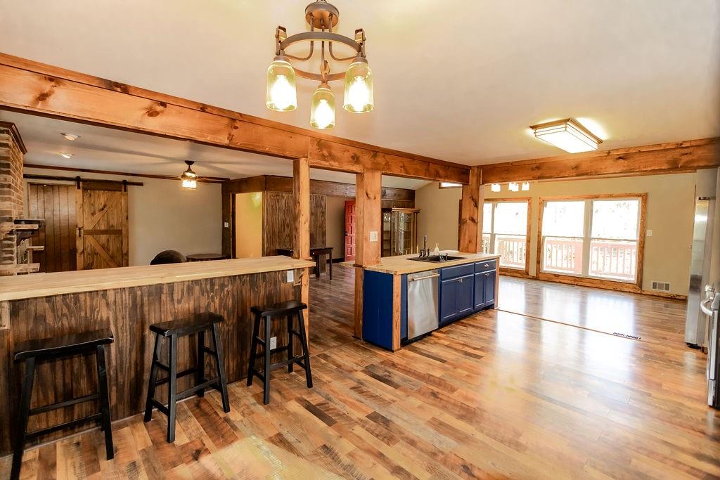 2687 Highway 155 N