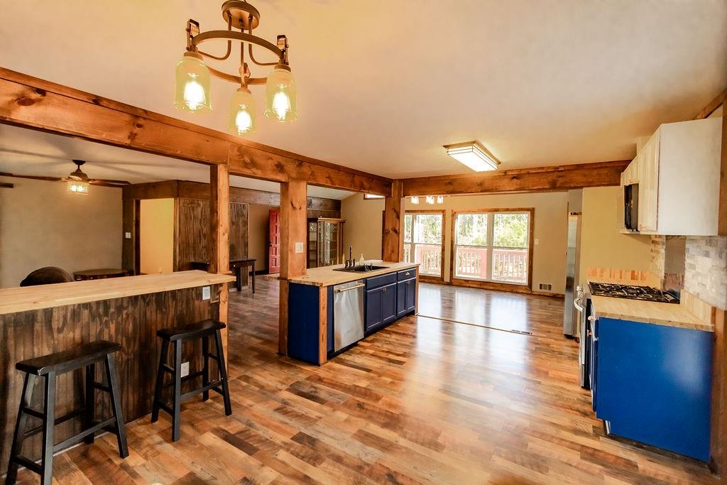 2687 Highway 155 N