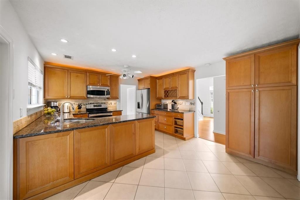 1585 Pinebreeze Drive