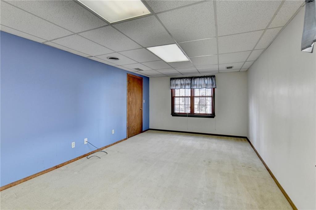 828 Clarion Way