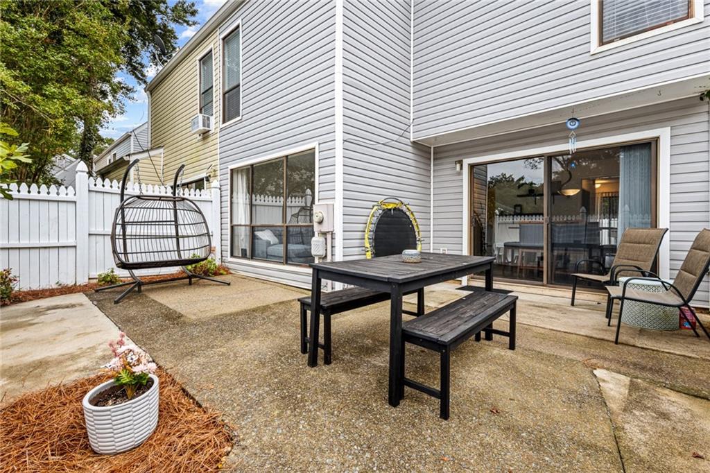 1129 Roselawn Lane SE