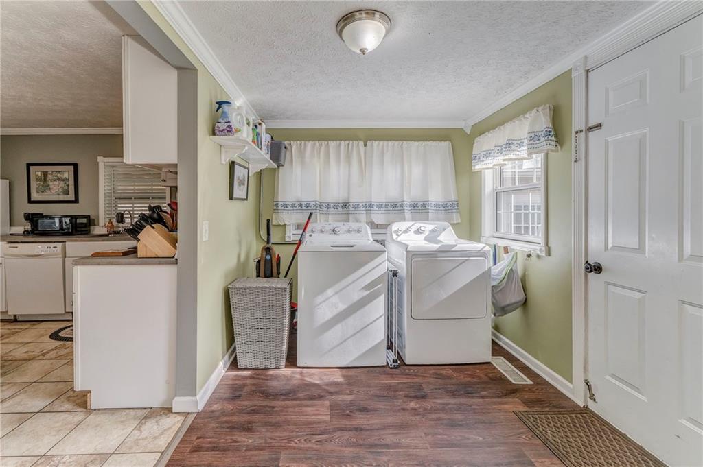 264 Pocket Road NW