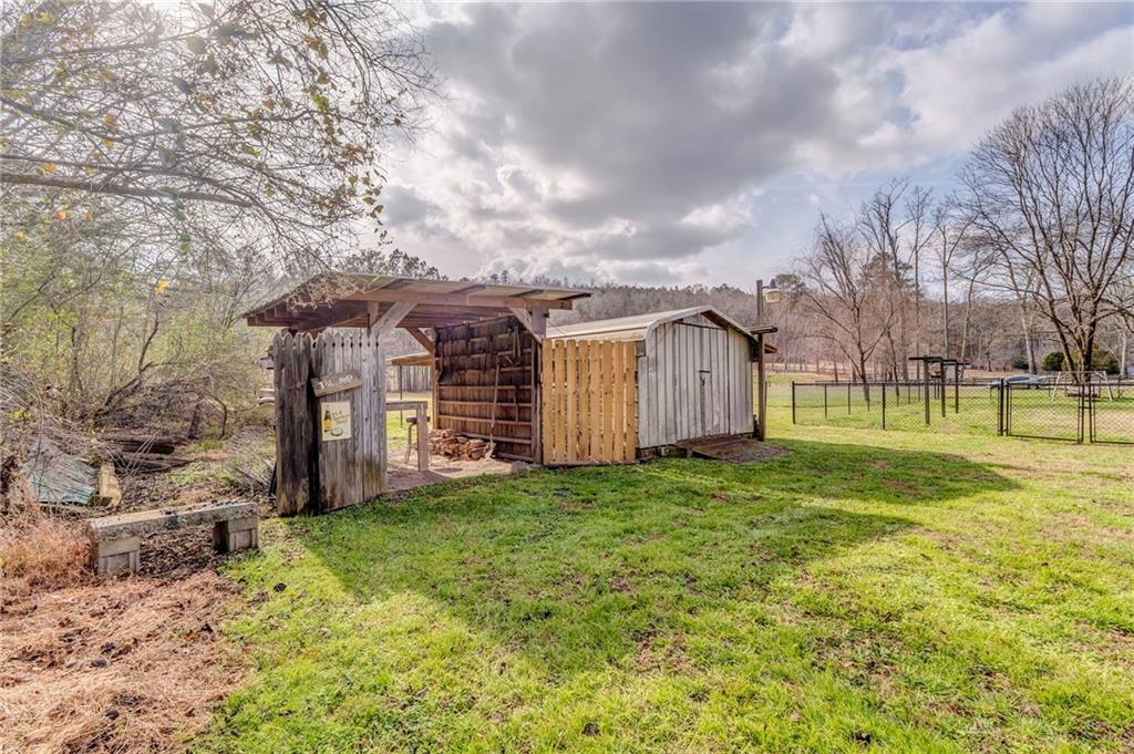 264 Pocket Road NW