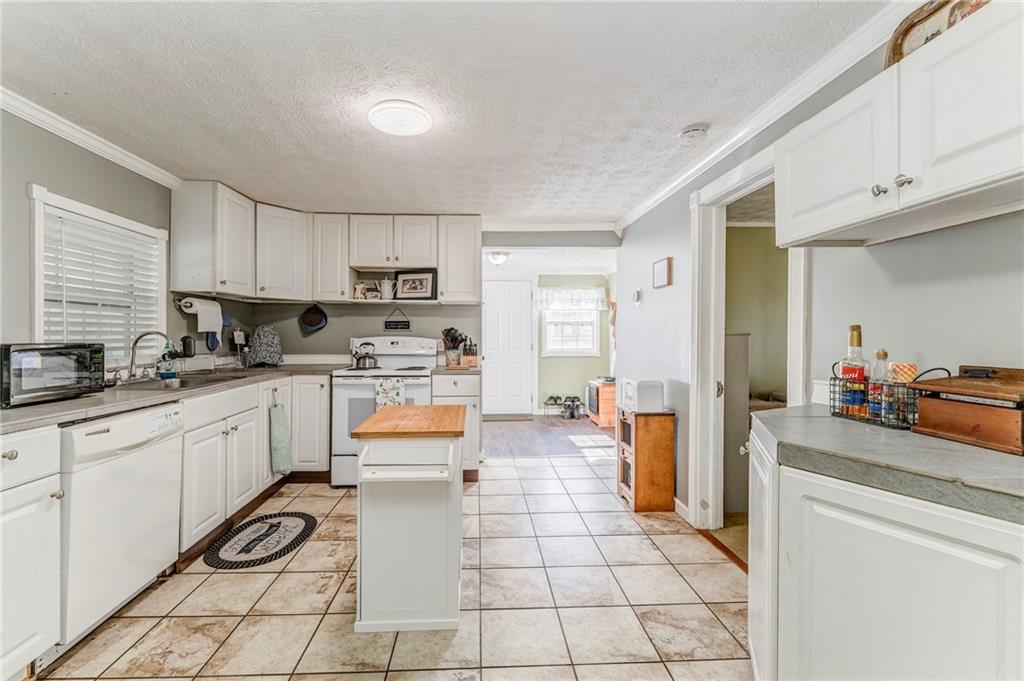 264 Pocket Road NW