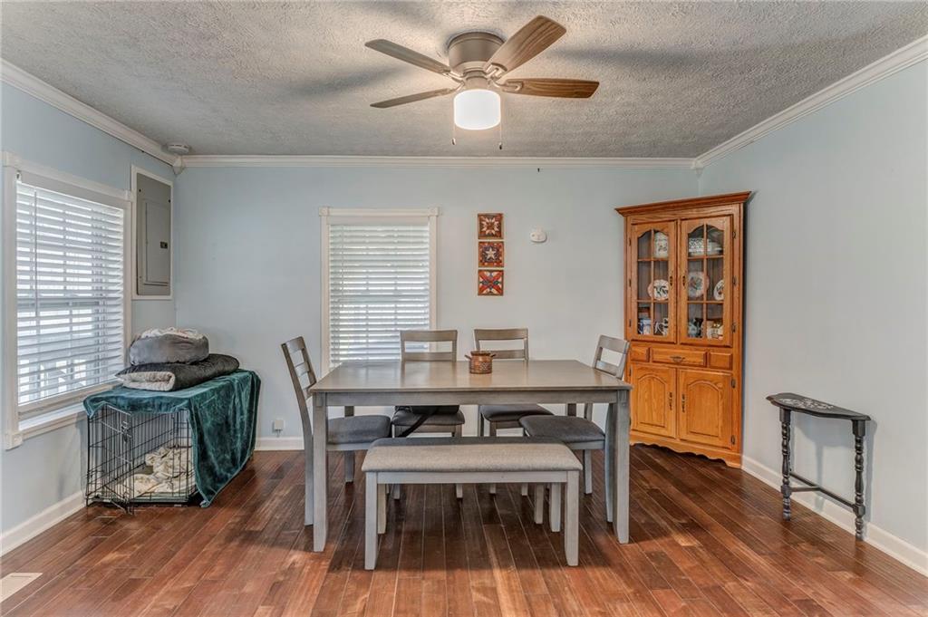 264 Pocket Road NW