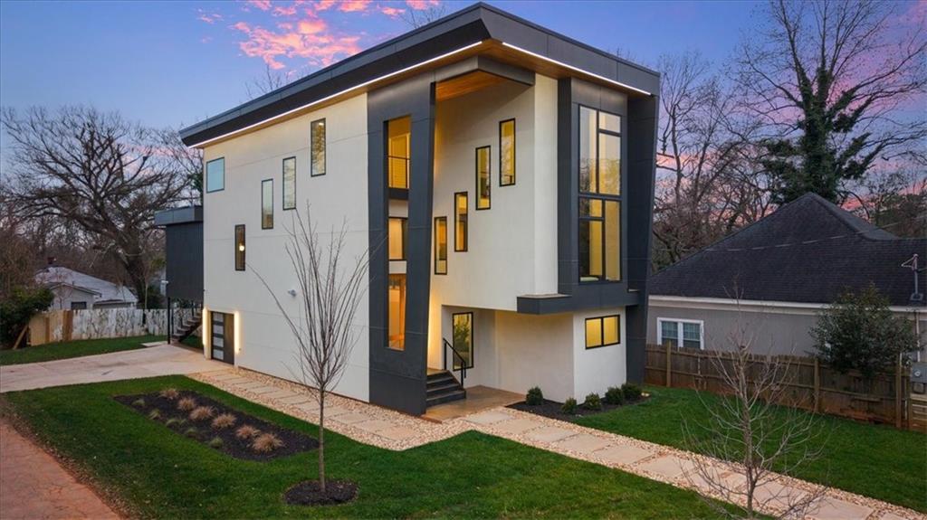 172 Racine Street SW