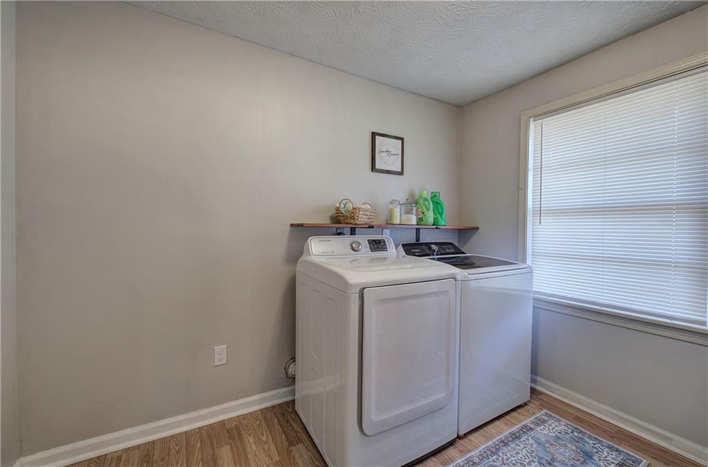 33 Carnes Road SW