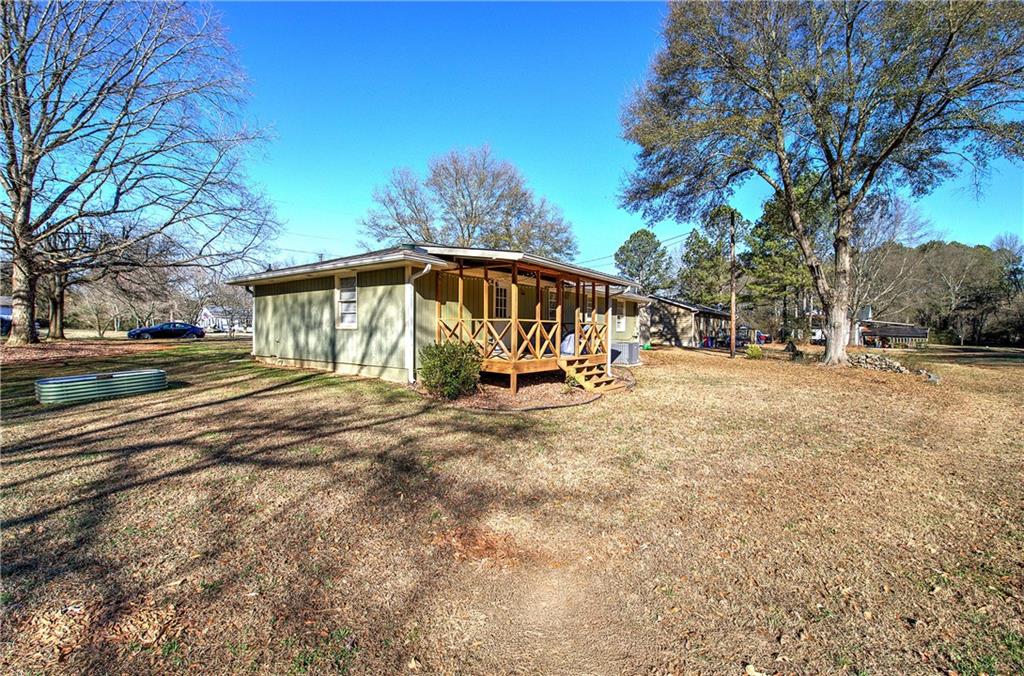 33 Carnes Road SW